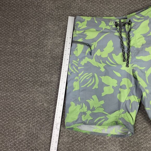 Patagonia Wavefarer Board Shorts Men's 34 Green Gray Floral tropical Swim - Picture 9 of 11